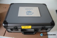 10 USB Sticks, je 8GB, Metallausf&uuml;hrung, Transportkoffer,