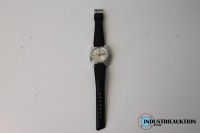 Herrenarmbanduhr