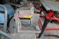 Steinschneidemaschine