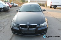 PKW BMW 318d