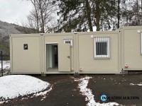 Containeranlage bestehend aus 7 Containern mit Umkleiden und Duschen, Bj. 23, unbenutzt