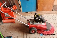 Kehrmaschine EFCO 85 Radial Sweep H160