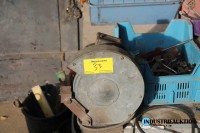 Rauminhalt: 2 Werkb&auml;nke