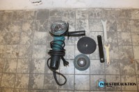 Akkuschrauber und Winkelschleifer