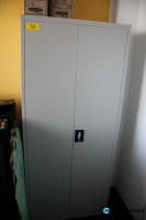 Blechschrank; ca. 80x40x190 cm