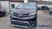 Toyota Pro Ace Verso 2.0 D4D, Mietfahrzeug