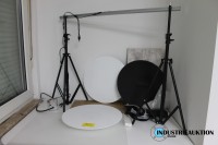 Fotografierstation; Drehtisch mit 3 Scheiben