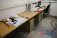 Einrichtung Arbeitsraum; 3 Schreibtische