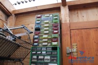 Pos. Kleinteilek&auml;sten mit &Iacute;nhalt