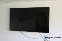 Flachbildfernseher LG 82 UP 8000 9LA