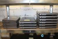 Laptops, 43 Stk. &uuml;berwiegend DELL, an Bastler