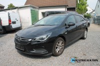 PKW OPEL Astra CDTI Kombi, EZ 18