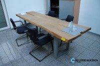 Esstisch bzw. Konferenztisch