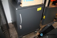 B&uuml;roschrank mobil