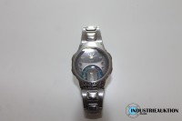Armbanduhr