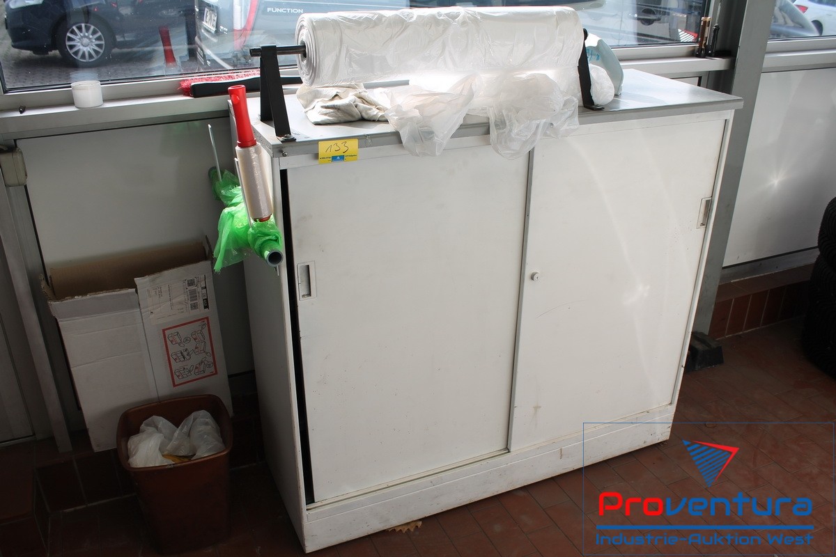 Schrank | Industrieauktion.online