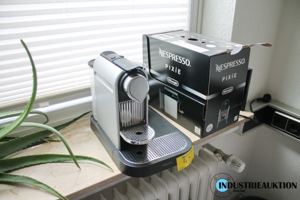 Kaffeemaschine Nespresso von KRUPS