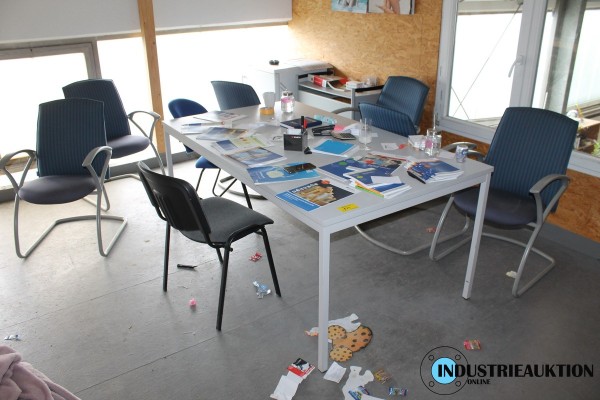 Mobiliar Aufenthaltsraum