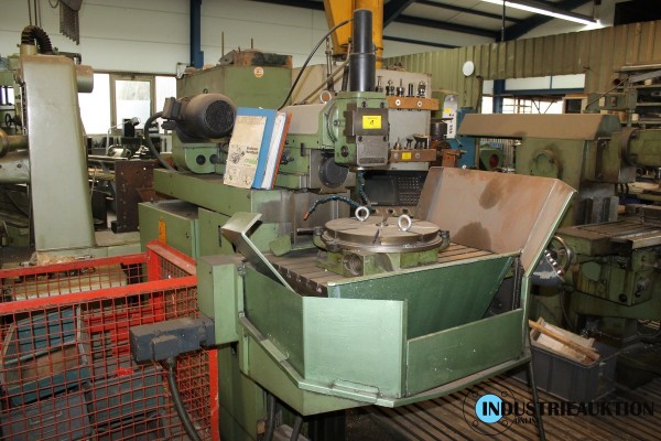 CNC-Universalfräsmaschine DECKEL FP4MA mit Steuerung GRUNDIG Contour 2