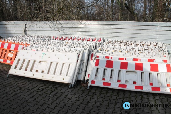 Absperrungen ca. 90 St.