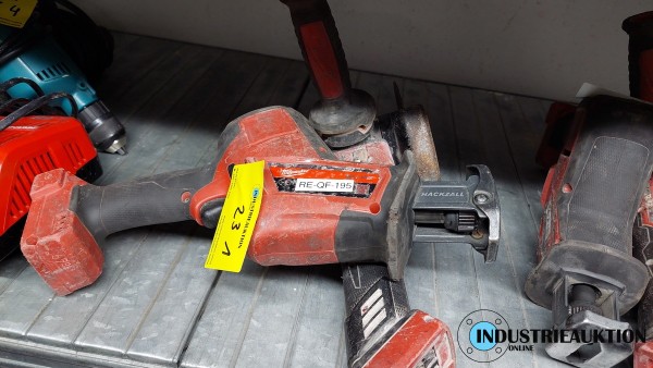 Akku-Säge und Winkelschleifer MILWAUKEE