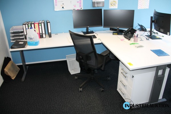 Schreibtisch-Winkelkombi; Container