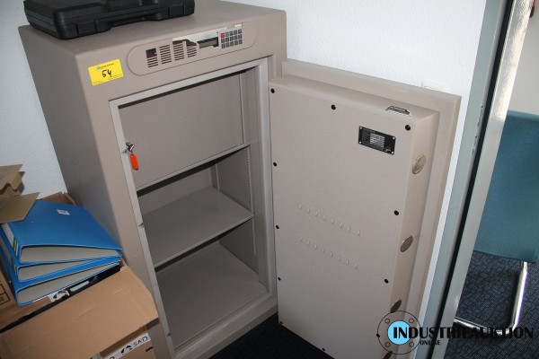 Tresor BÖSSINGER; Sicherheitsstufe C2F