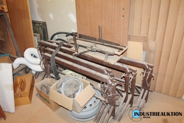 Bild 4 Stück Arbeitsböcke ausziehbar breite ca. 100cm