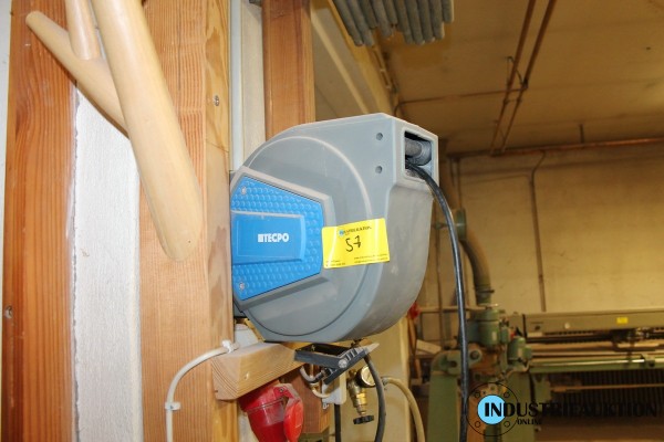 Bild Elektro-Kabeltrommel Tecpo Wandbefestigt geschätzt ca. 10 mtr.