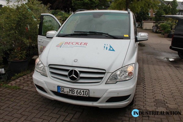 PKW MERCEDES-BENZ Viano