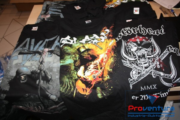 Bild T-Shirts's ca. 22 St., unterschiedl. Größen, 3 verschiedene Motive
