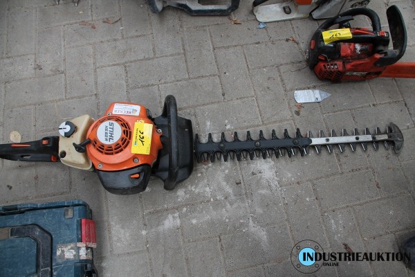 Benzin-Heckenschere STIHL HS 82R