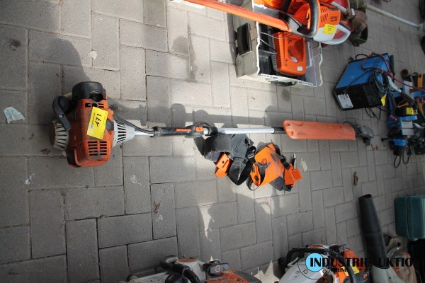 Benzin-Hochheckenschere STIHL HL 100