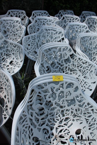 Bild Aluminium-Stapelstühle