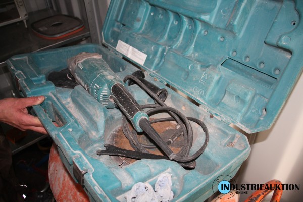 Bild Zweihand-Winkelschleifer MAKITA GA9020R