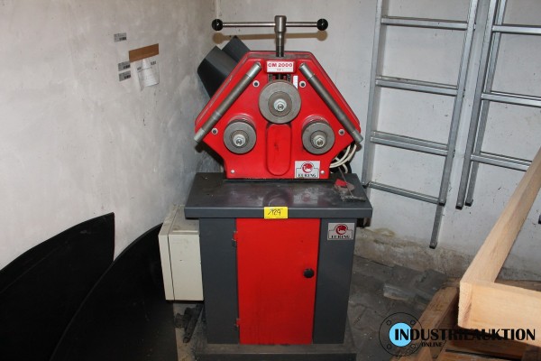 Universal-Biegemaschine EURING CM2000 Top2
