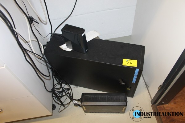 Server XEON 4208; 32 GB RAM