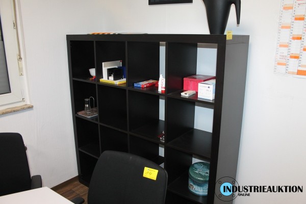 Bild Regal IKEA Kallax; schwarz 4x4 Fächer