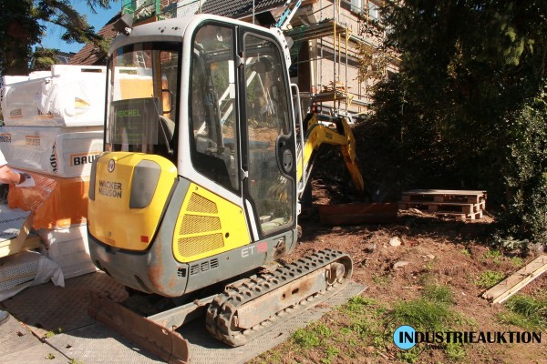 Mini-Bagger WACKER NEUSON ET18