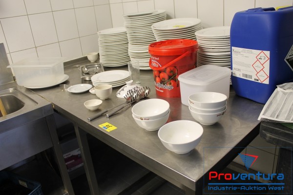 Edelstahl-Arbeitstisch