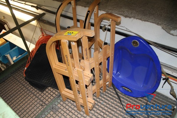 Bild Holzschlitten ALPENGAUDI