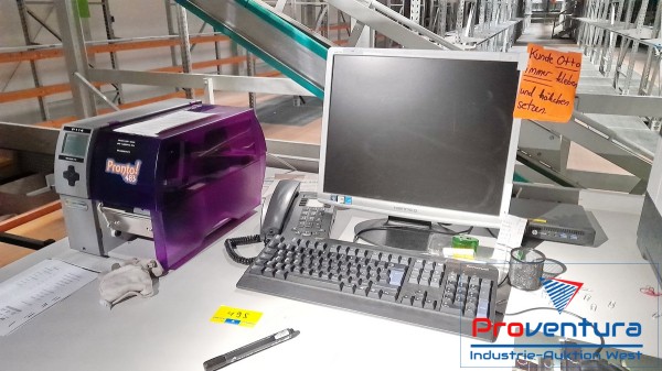 Arbeitsplatz mit Mini-PC HP Prodesk 400 G2