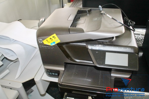 Multifunktionsgerät HP Officejet sowie KYOCERA M6526CDN