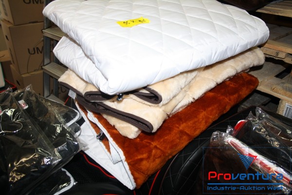 Bild Hundedecken ca. 9 St.