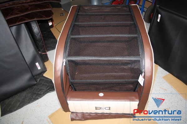 Dog Backseat Dogstyler