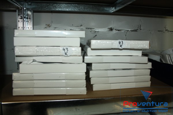 Bilder auf Leinwand ca. 26 St.