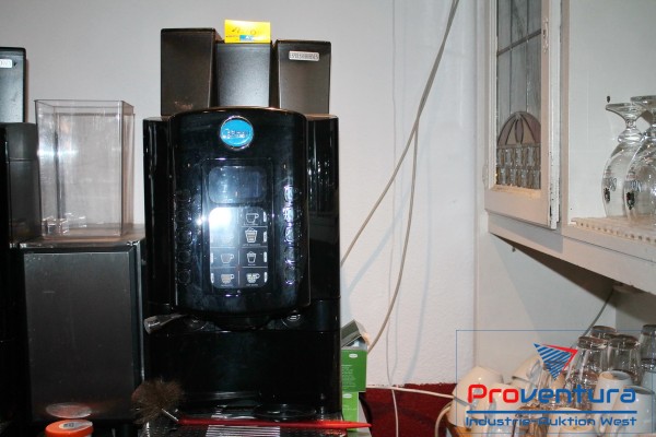 Kaffeevollautomat CARIMALI; für 8 Sorten mit Milchkühler