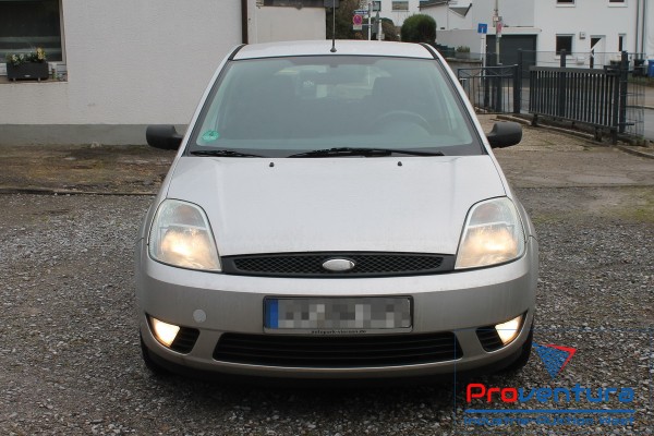 PKW  Ford Fiesta 1.4