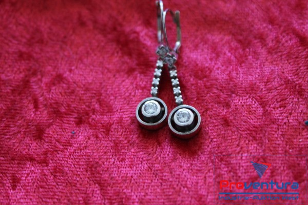 Bild Ohrringe 585er Weißgold je 6 Steine