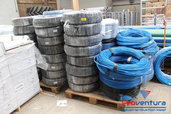 Kunststoffrohr schwarz